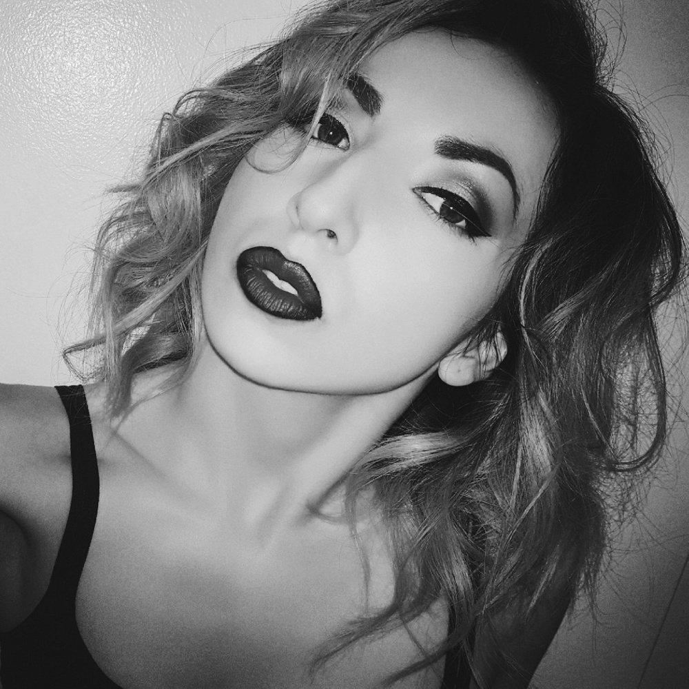 Meet your Posher, Vanessa